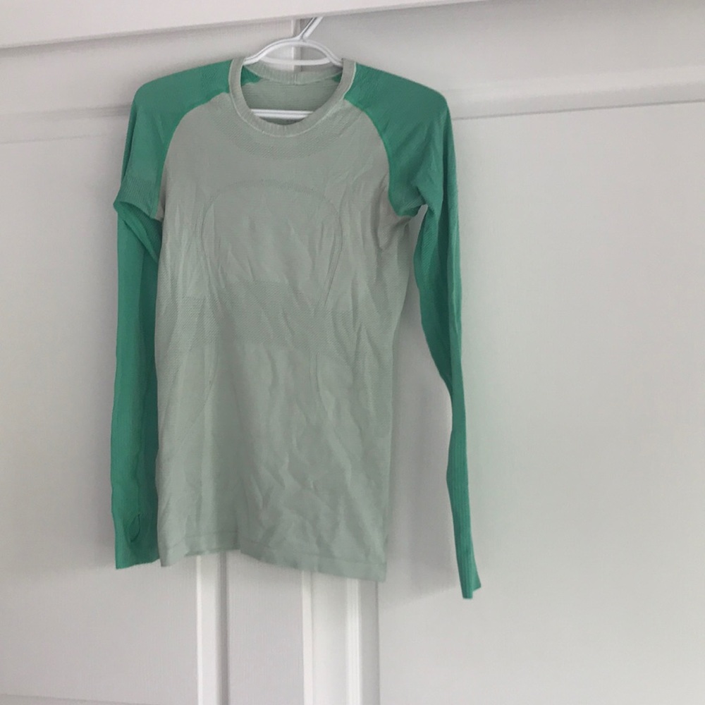 Green Lululemon long sleeve